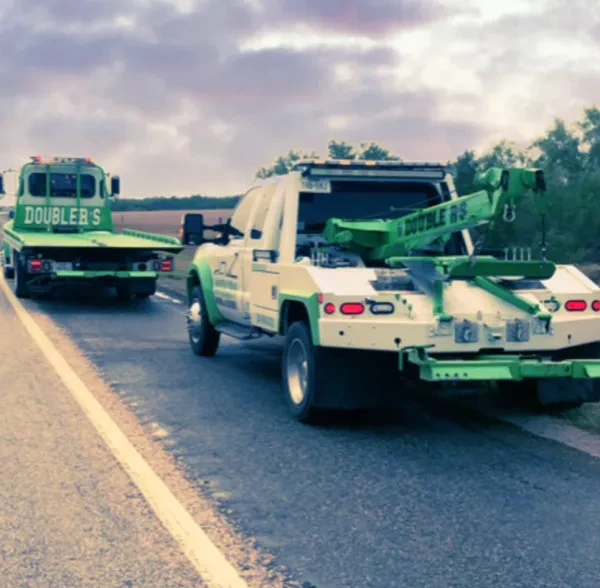 Double R's Towing & Recovery Inc. - photo 4