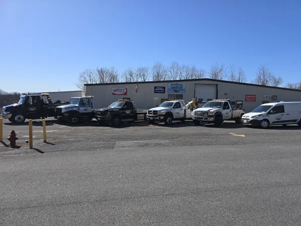 M&K Towing - photo 2