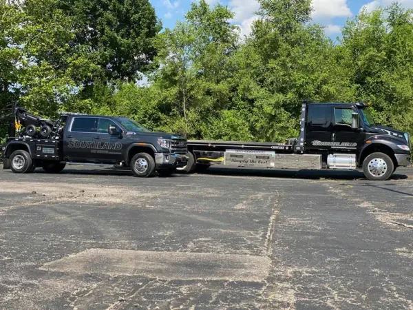 J's Southland Tow Service LLC - Clinton MO - photo 2