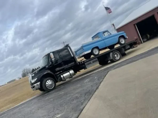 J's Southland Tow Service LLC - Clinton MO - photo 3