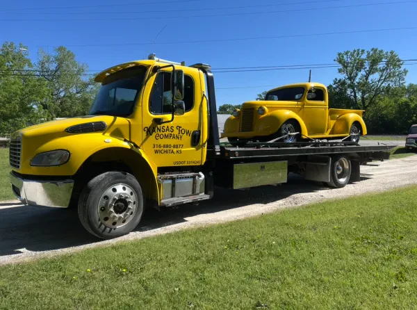 Kansas Tow Company - photo 2