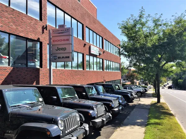 Gengras Chrysler Dodge Jeep Ram Fairfield - photo 3