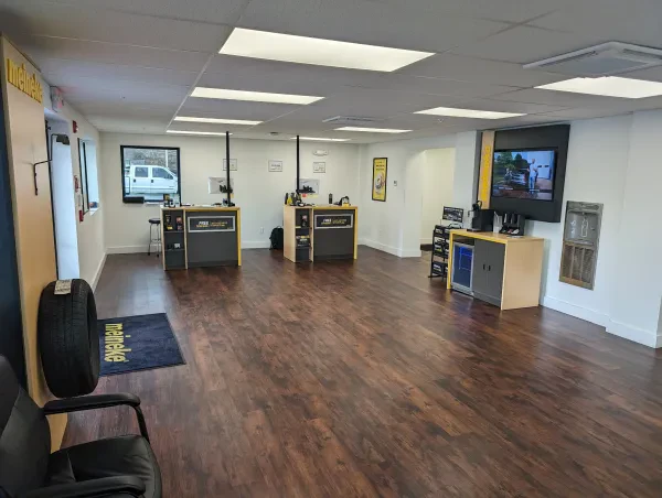 Meineke Car Care Center - photo 4