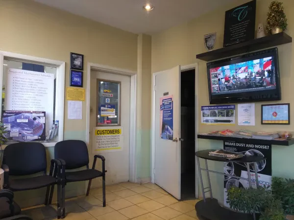 Ridgley Auto Care Center - photo 2
