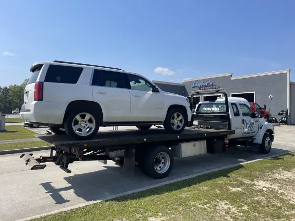 Anything Go's Towing - photo 4