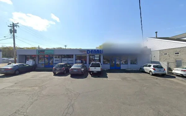 Dennis' Auto Parts - photo 3