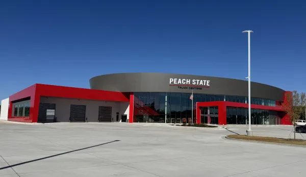 Peach State Truck Centers Villa Rica - photo 2