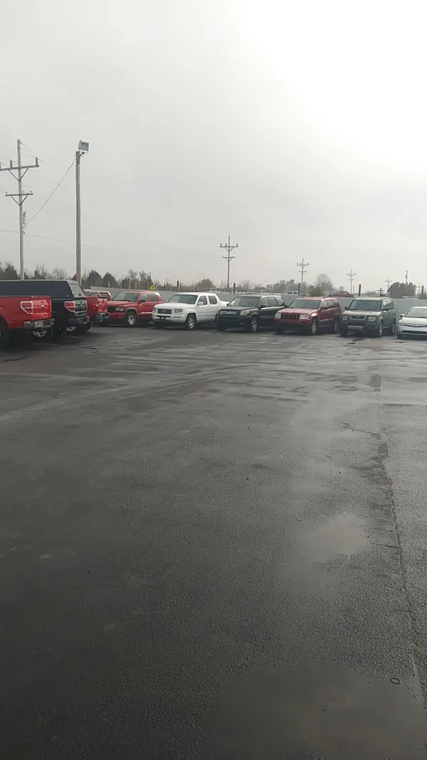 Aguilera's Auto Sales & Salvage - photo 4