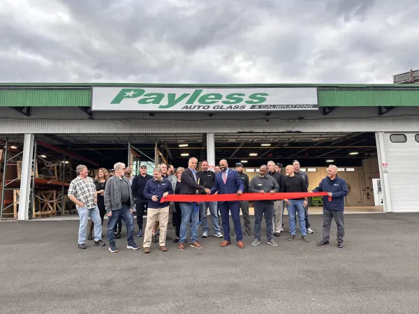 Payless Auto Glass - photo 3