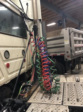 TransEdge Truck Centers