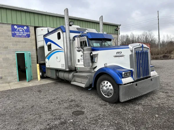 JJ Truck and Trailer Repair Shop - photo 4