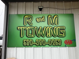 R and M Towing