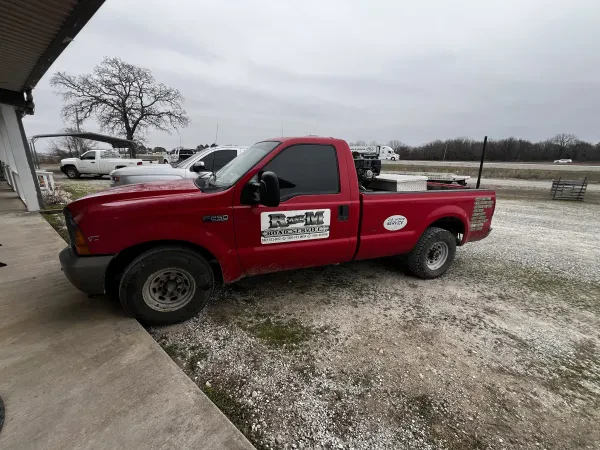 R and M Towing - photo 3