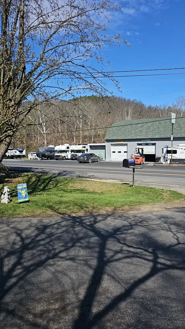Fort Ashby Camper Sales & Truck Accessories - photo 4