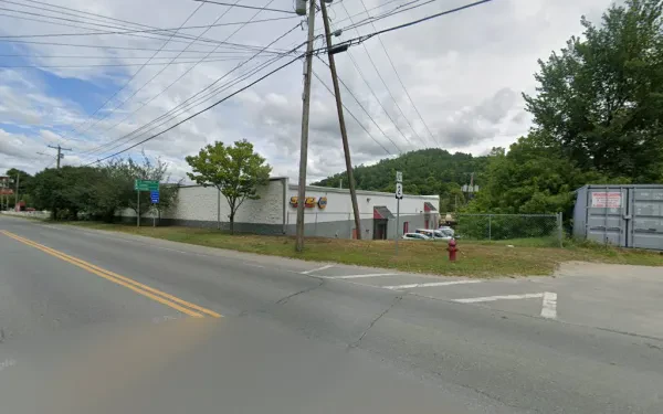 NAPA Auto Parts - SANEL AUTO PARTS - ST. JOHNSBURY, VT - photo 4