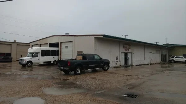 Ed's Custom Muffler Shop - photo 3