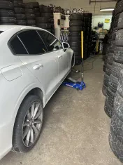 Eddie and Yoli's Tire Shop