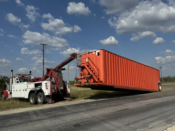 STR Towing and Recovery - photo 3
