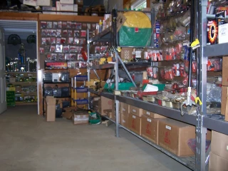 Albert's Garage & Farm Equipment