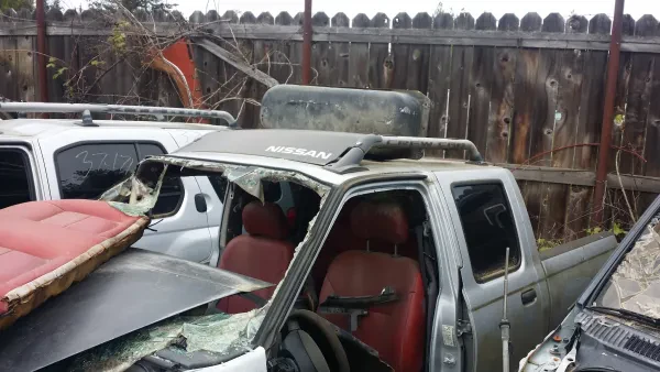 Simpson's Used Parts Truck - photo 2