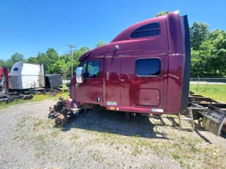 Bays Truck Salvage Class 6-8 Heavy Truck Parts