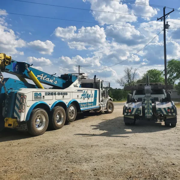 Alan's Towing & Auto Repair - photo 2