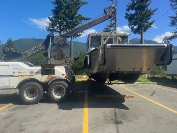 Todd's Towing and Repair - photo 2