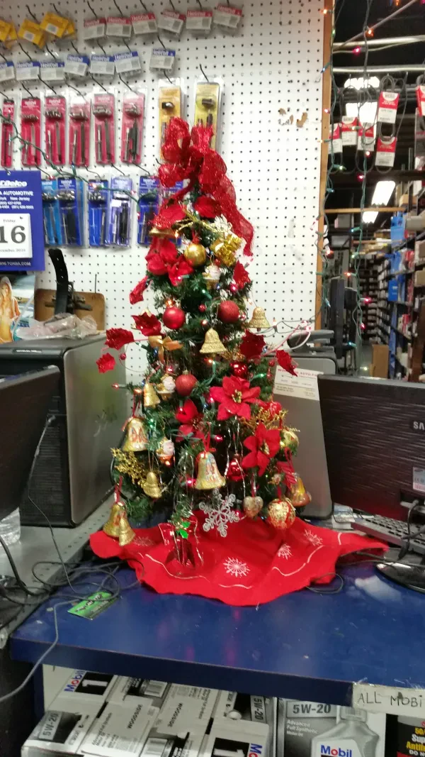 Woodside Auto Parts - photo 3