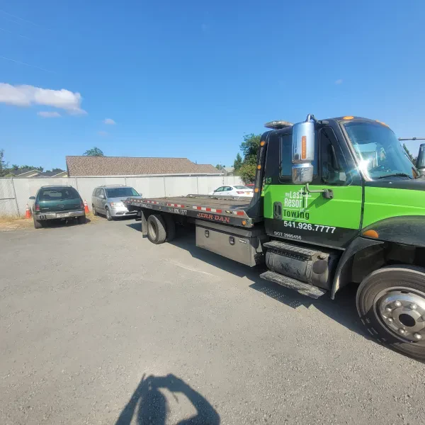 Last Resort Towing LLC - photo 2