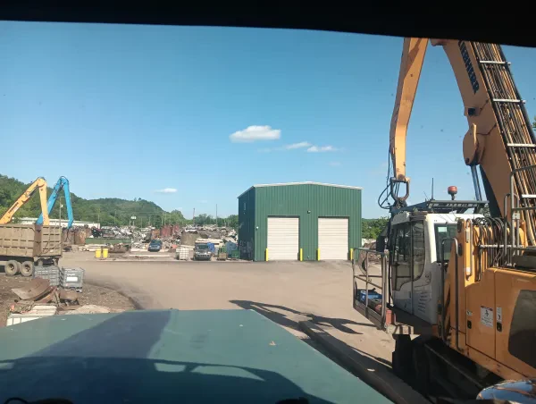 RJ Recycling - photo 2