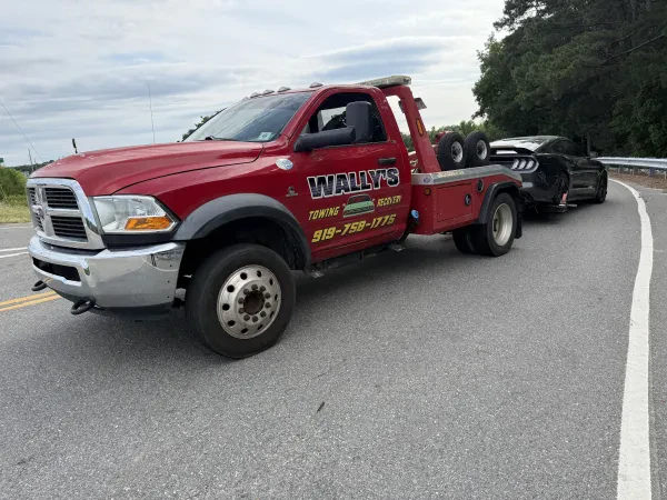 Wally’s Towing & Recovery - photo 3