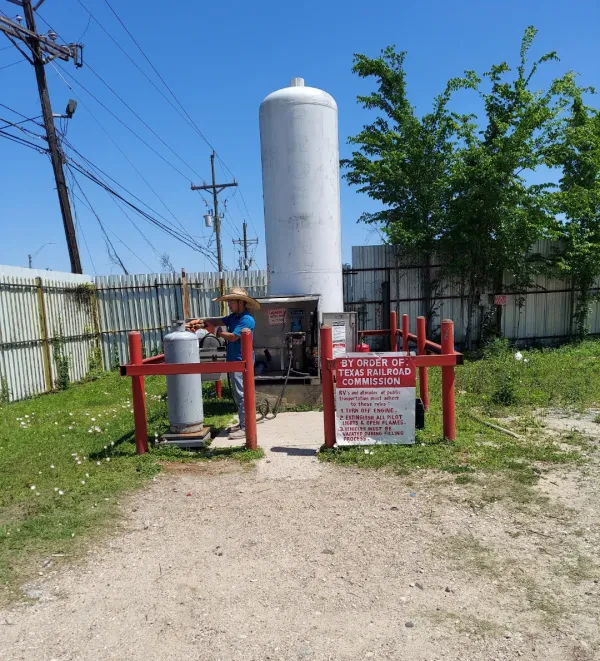 Nichole's Scrap Metal and Propane - photo 4