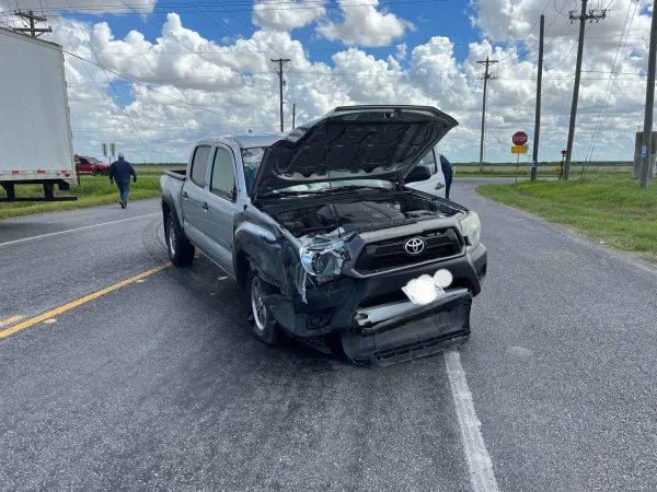 ALMARAZ TOWING & AUTO RECOVERY - photo 2