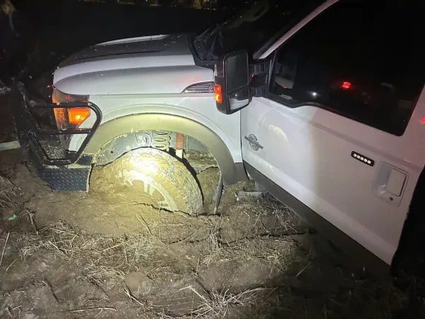 GATEWAY TOWING & RECOVERY - photo 3
