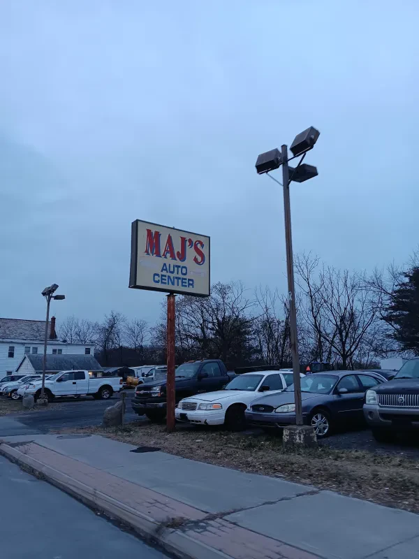 Maj's Auto Center - photo 3