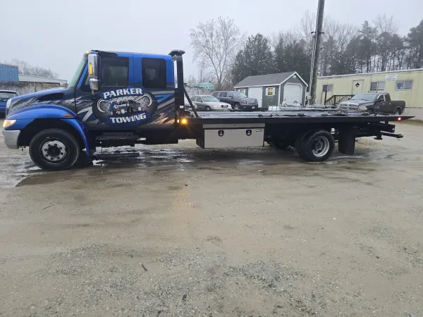 Parker Towing - photo 2
