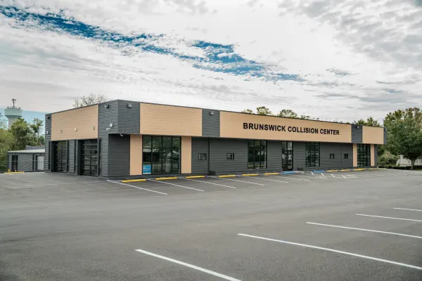 Brunswick Collision Center - photo 2