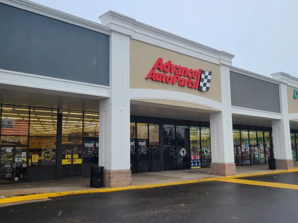 Advance Auto Parts - photo 4