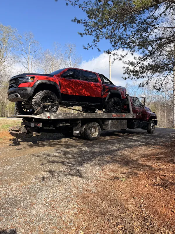 Bullrun Towing - photo 4