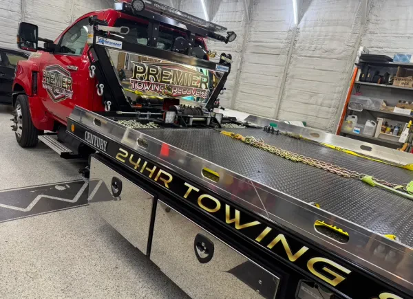Premier Towing & Recovery - photo 3