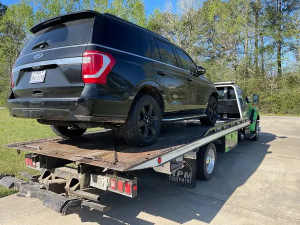 Saddle Creek Towing & Recovery - photo 3