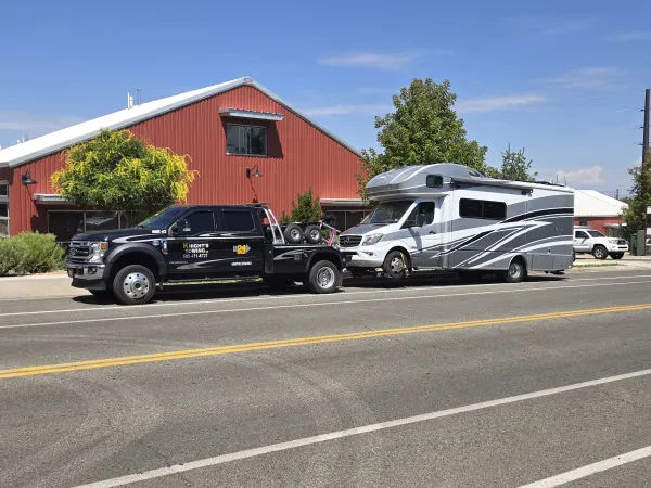 Knights Towing - photo 3