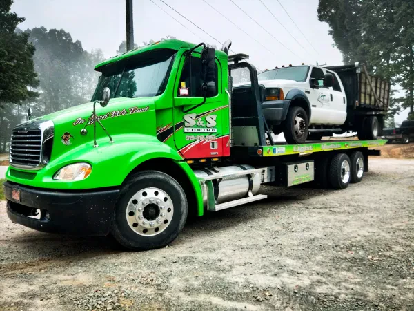 S & S Towing & Heavy Transport - photo 4