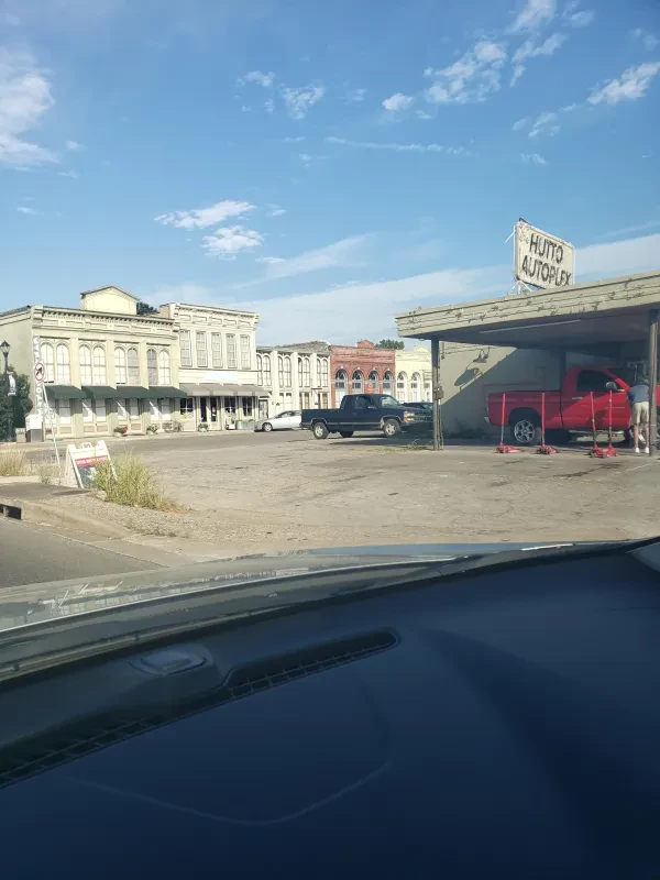 Hutto Autoplex Inc - photo 3
