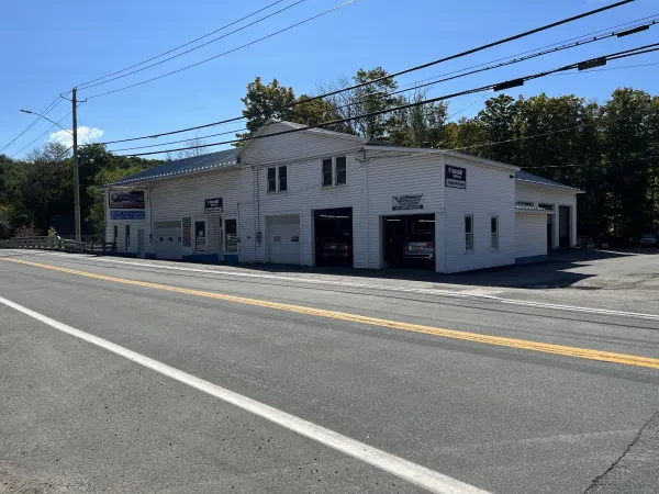 Youngsville Garage - photo 3