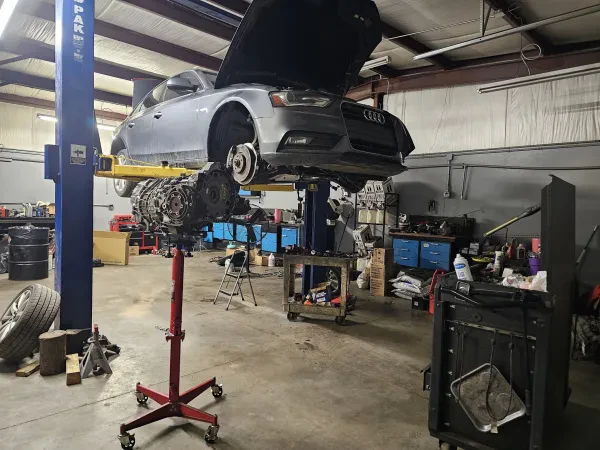 Lio's Auto Service & Repair, LLC - photo 3