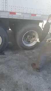 Sullivan Tire Commercial Truck Center