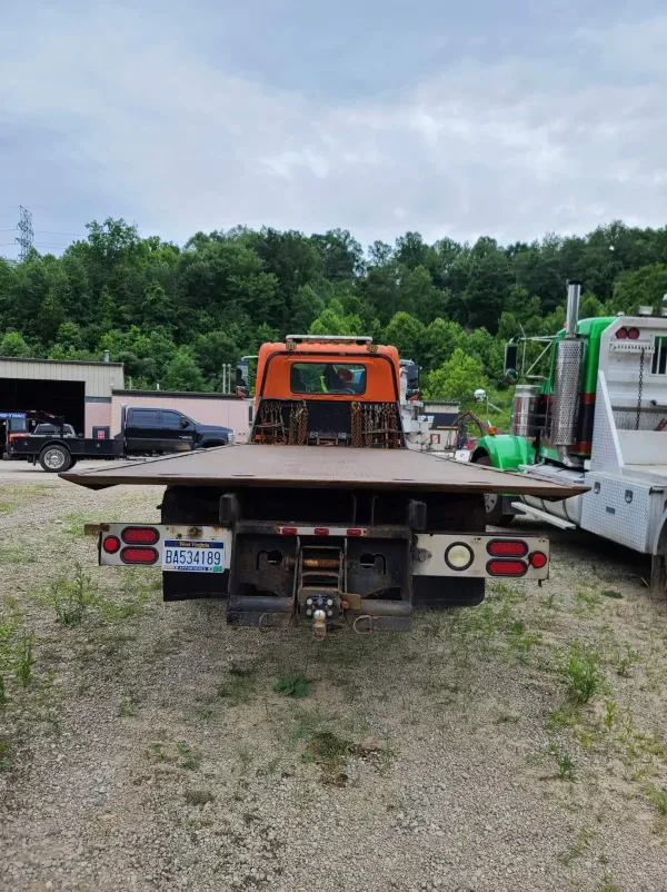 Richards 24/7 Towing and Roadside Service, LLC - photo 4