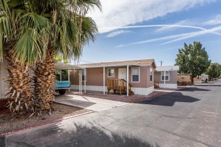 Flamingo Mobile Home & RV Park