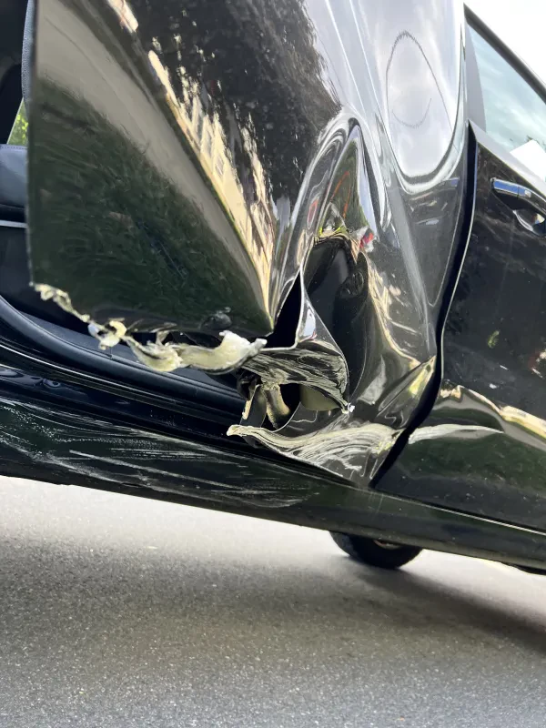 R & C Auto Body Inc. - photo 3